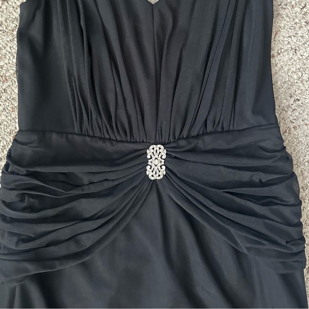 Cachet Floor Length Gown Black Size 14 - Picture 6 of 8